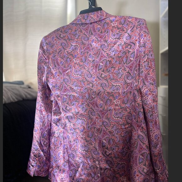 Cinq à Sept- Estelle Paisley Satin Blazer in Tea Rose Multi - Picture 3 of 4